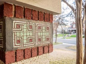 1306  Elizabeth Boulevard , Fort Worth Texas 76110