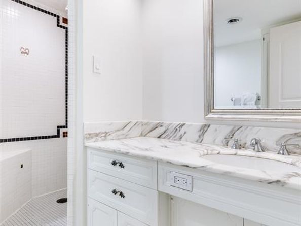 6144  Averill Way  203E, Dallas Texas 75225