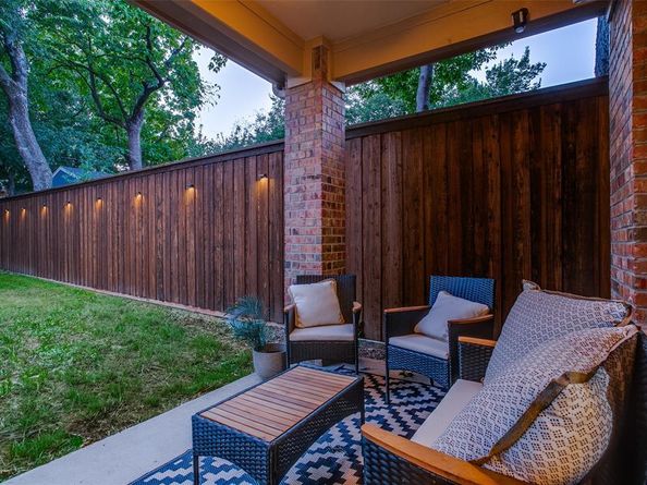 7238  Casa Loma Avenue , Dallas Texas 75214
