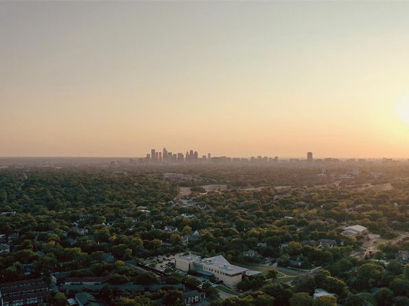 7238  Casa Loma Avenue , Dallas Texas 75214