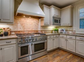 7238  Casa Loma Avenue , Dallas Texas 75214