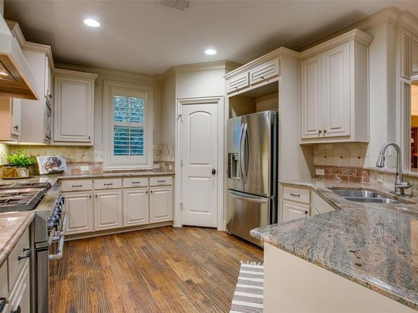 7238  Casa Loma Avenue , Dallas Texas 75214