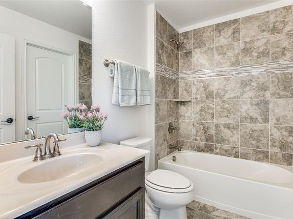 6809  Strauss  , Colleyville Texas 76034