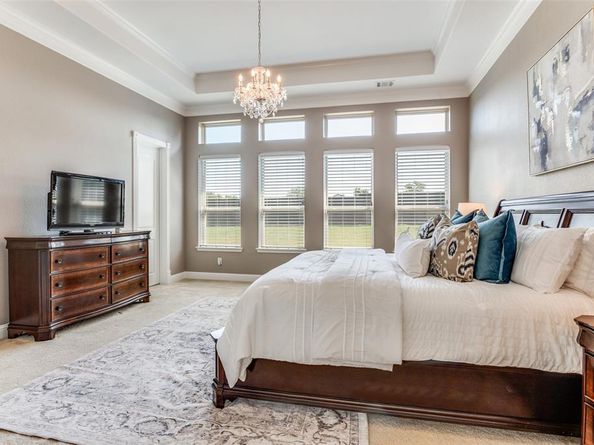 6809  Strauss  , Colleyville Texas 76034