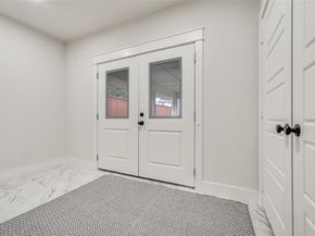 5919  Belmont Avenue , Dallas Texas 75206