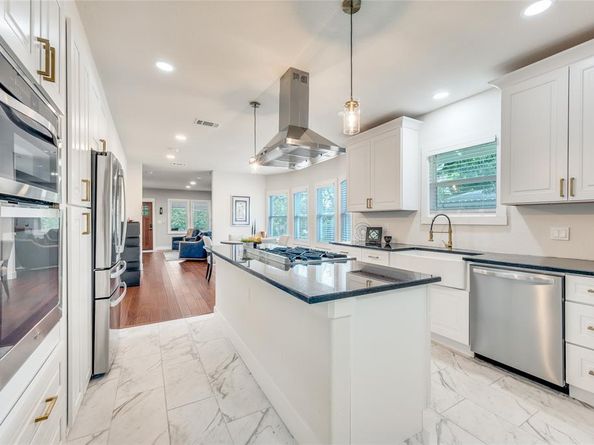 5919  Belmont Avenue , Dallas Texas 75206