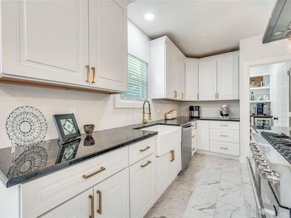 5919  Belmont Avenue , Dallas Texas 75206