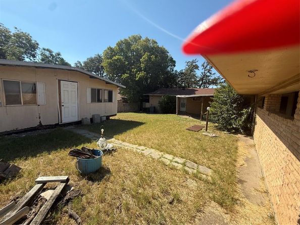 4614  Oak Trail , Dallas Texas 75232