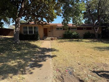 4614  Oak Trail 