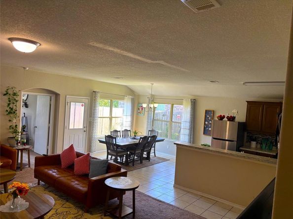1706 E Arlington Avenue , Fort Worth Texas 76104