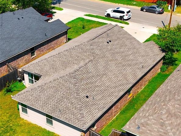1706 E Arlington Avenue , Fort Worth Texas 76104