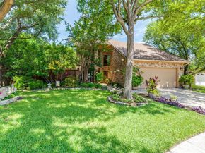 327  Kahala Drive , Dallas Texas 75218