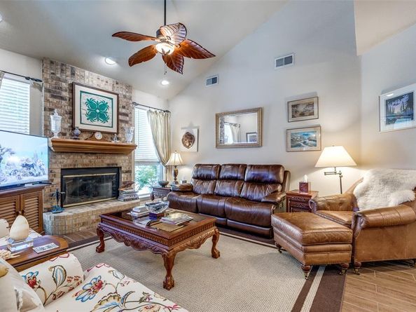 327  Kahala Drive , Dallas Texas 75218