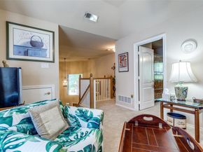 327  Kahala Drive , Dallas Texas 75218