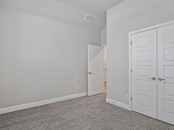 2609  MCCORMICK Street , Denton Texas 76205