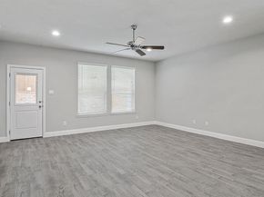 2609  MCCORMICK Street , Denton Texas 76205