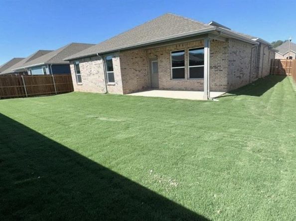 2609  MCCORMICK Street , Denton Texas 76205