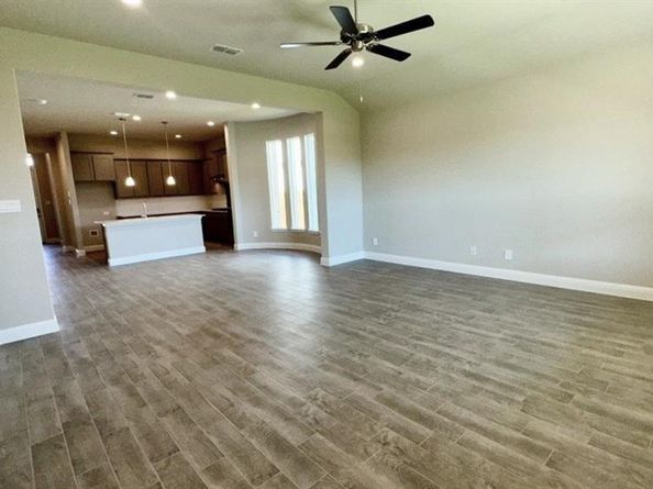 2609  MCCORMICK Street , Denton Texas 76205