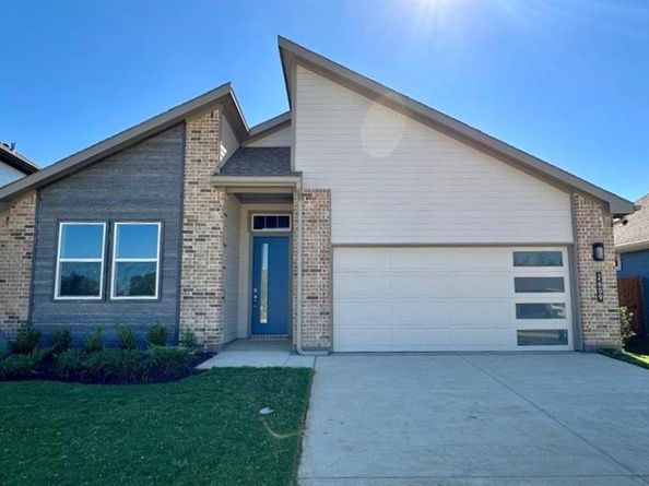 2609  MCCORMICK Street , Denton Texas 76205