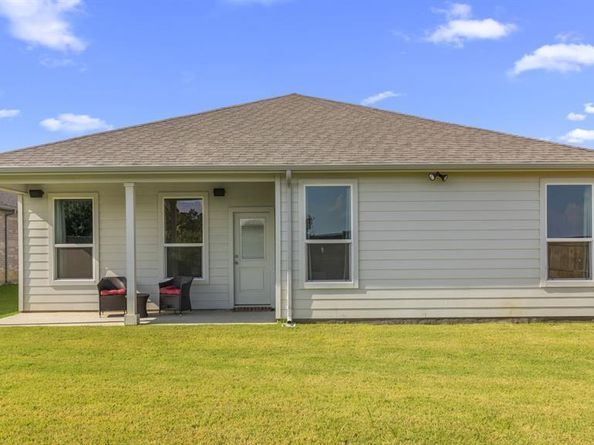 2800  MCCORMICK Street , Denton Texas 76205