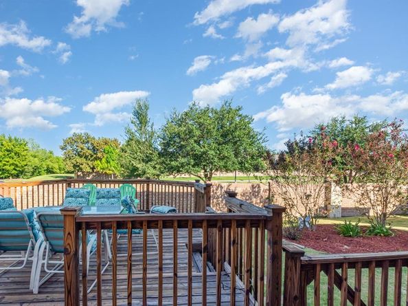 556  Garrett Road , Fate Texas 75087