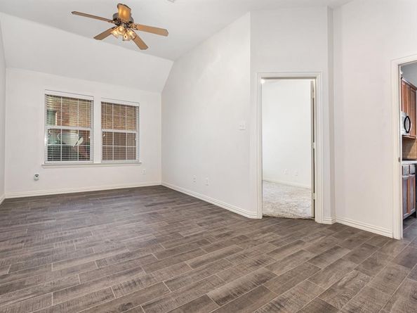 556  Garrett Road , Fate Texas 75087