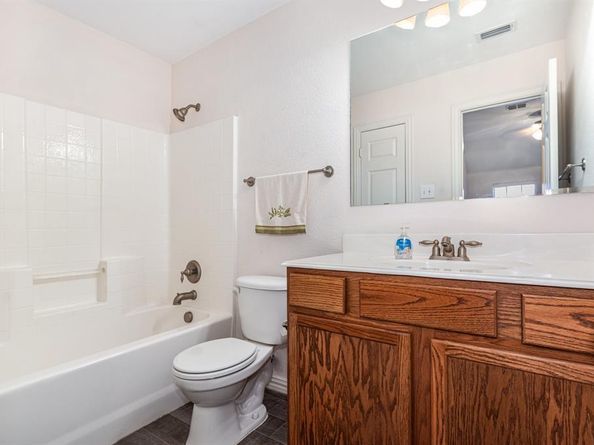 556  Garrett Road , Fate Texas 75087