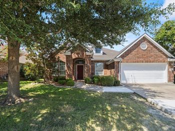 207  Leonard Way 