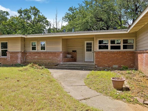 5104  Malinda Lane S, Fort Worth Texas 76112
