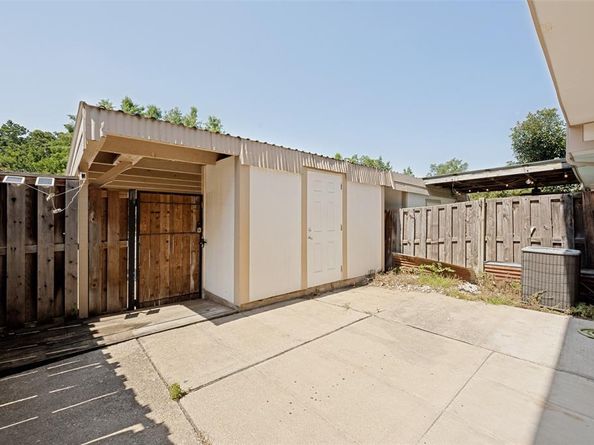 380  Westview Terrace , Arlington Texas 76013