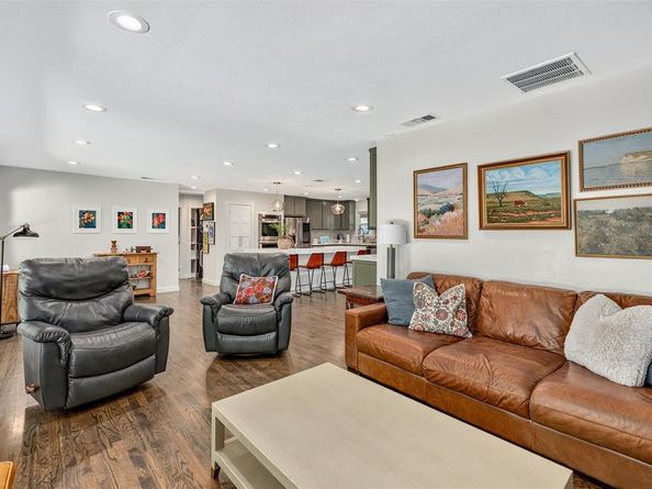 7166  Dalewood Lane , Dallas Texas 75214