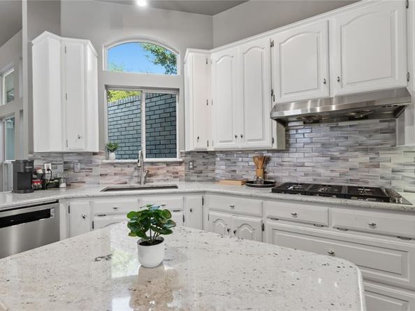 1012  Murl Drive , Irving Texas 75062