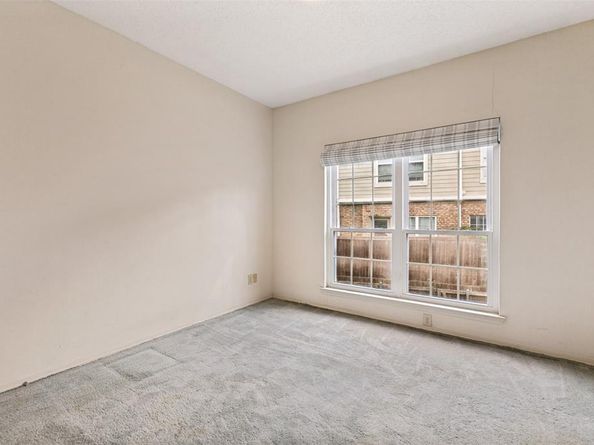 7151  Gaston Avenue  802, Dallas Texas 75214