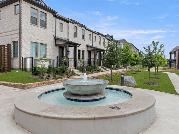 2412  Glacier Way , Mansfield Texas 76063