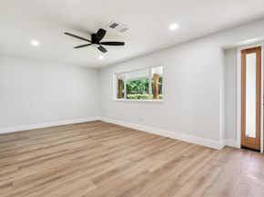 604  Buffalo Drive , Arlington Texas 76013