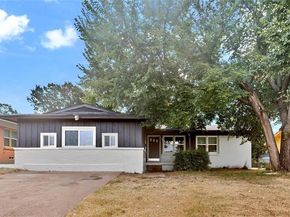 4208  Huckleberry Circle , Dallas Texas 75216
