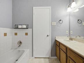 5909  Lake Hubbard Parkway  211, Garland Texas 75043