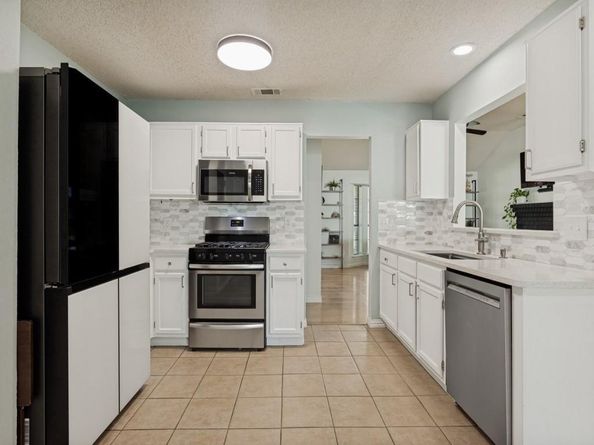 2109  Woodglen Drive , Garland Texas 75040