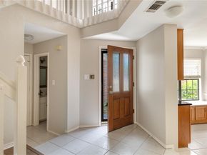 402  Santa Fe Trail  37, Irving Texas 75063