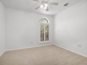 444  Dove Lane , Fort Worth Texas 76108