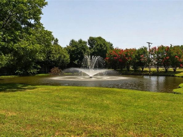 8111  Russell Curry Road , Arlington Texas 76001