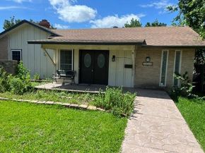 3810  Crater Lake Court , Irving Texas 75062