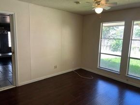 3810  Crater Lake Court , Irving Texas 75062