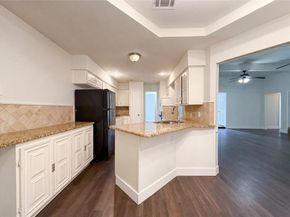 2005 N Arbor Rose Drive , Grand Prairie Texas 75050