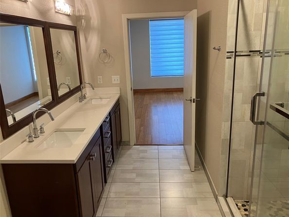 1220  W Trinity Mills Road  5009, Carrollton Texas 75006