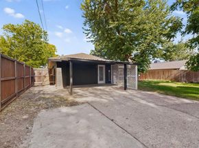 3045  Lockmoor Lane , Dallas Texas 75220