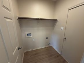 5607  Creekhollow Drive , Arlington Texas 76018