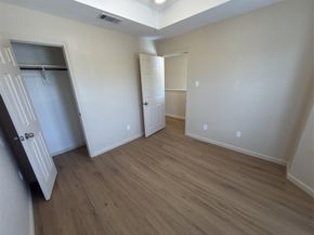 5607  Creekhollow Drive , Arlington Texas 76018
