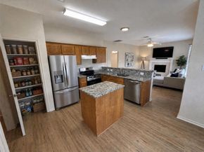 5607  Creekhollow Drive , Arlington Texas 76018