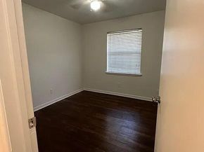 8936  Angleton Place , Dallas Texas 75243